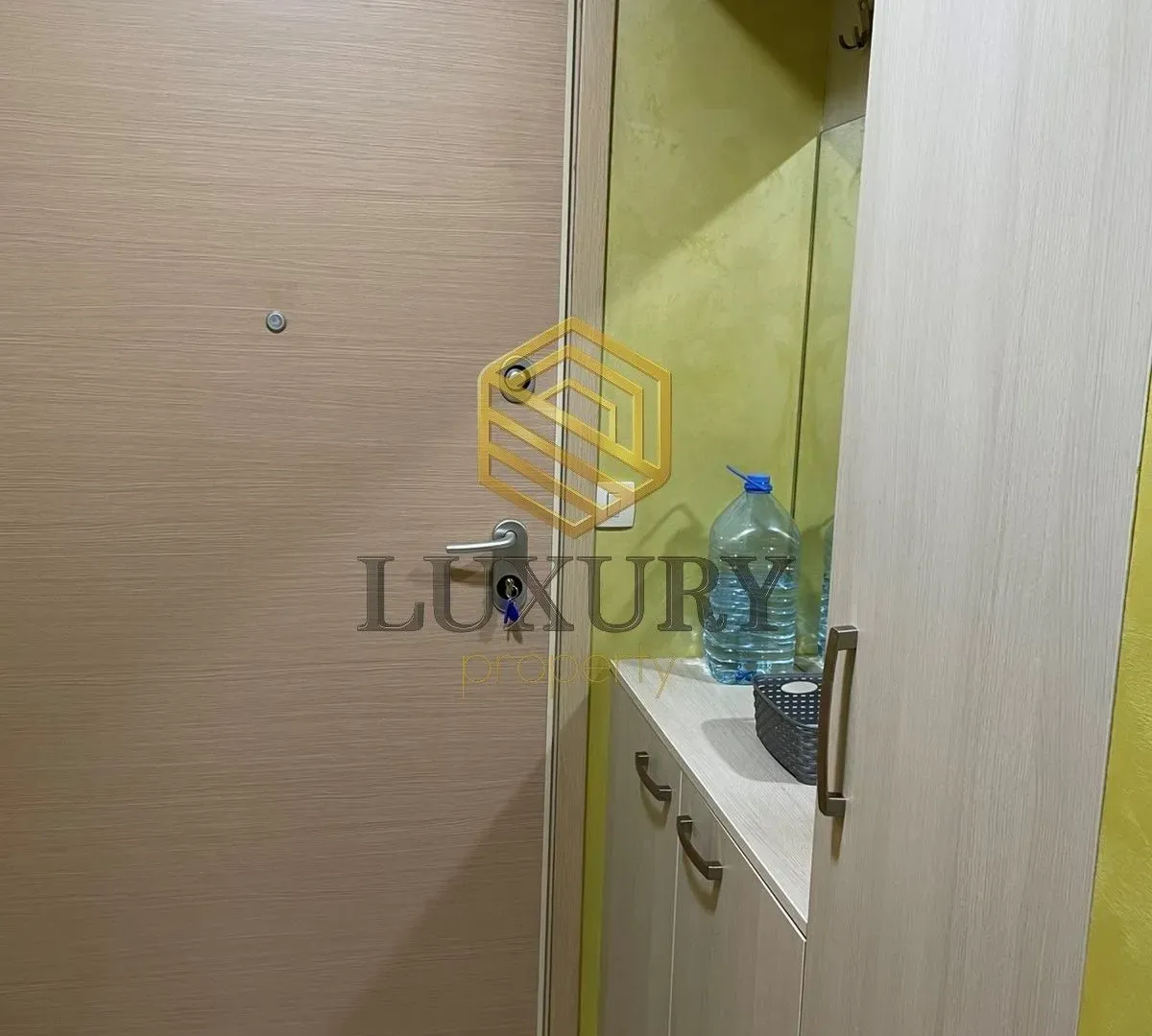 Izdavanje, jednosoban stan, 47m², City Kvart, Podgorica