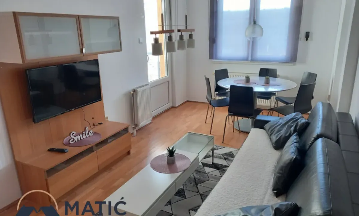 Izdavanje, jednosoban stan, 42m², Grbavica, Novi Sad Sve Podlokacije