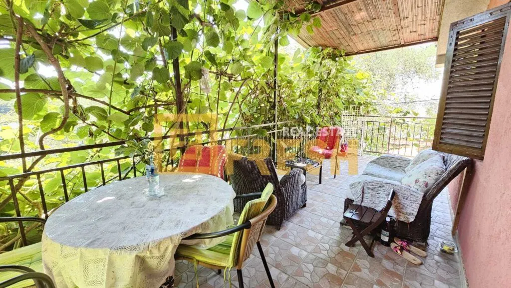 Sale, house, 140m², Petrovac, Budva