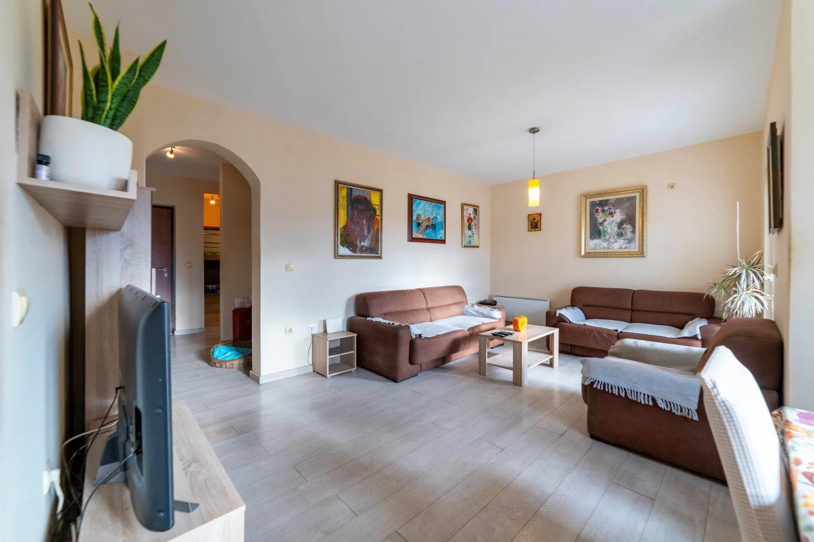 Prodaja, trosoban stan, 106m², Tivat, Crna Gora