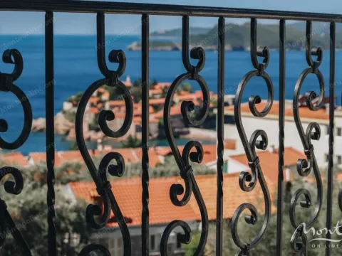 Sale, four bedroom apartment, 98m², Sveti Stefan, Budva - image 30