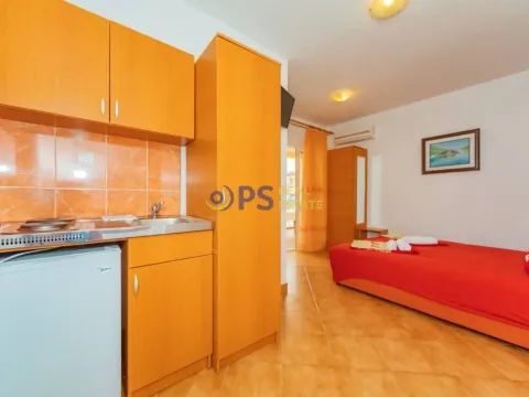 Prodaja, kuća, 1150m², Bar, Crna Gora - image 9