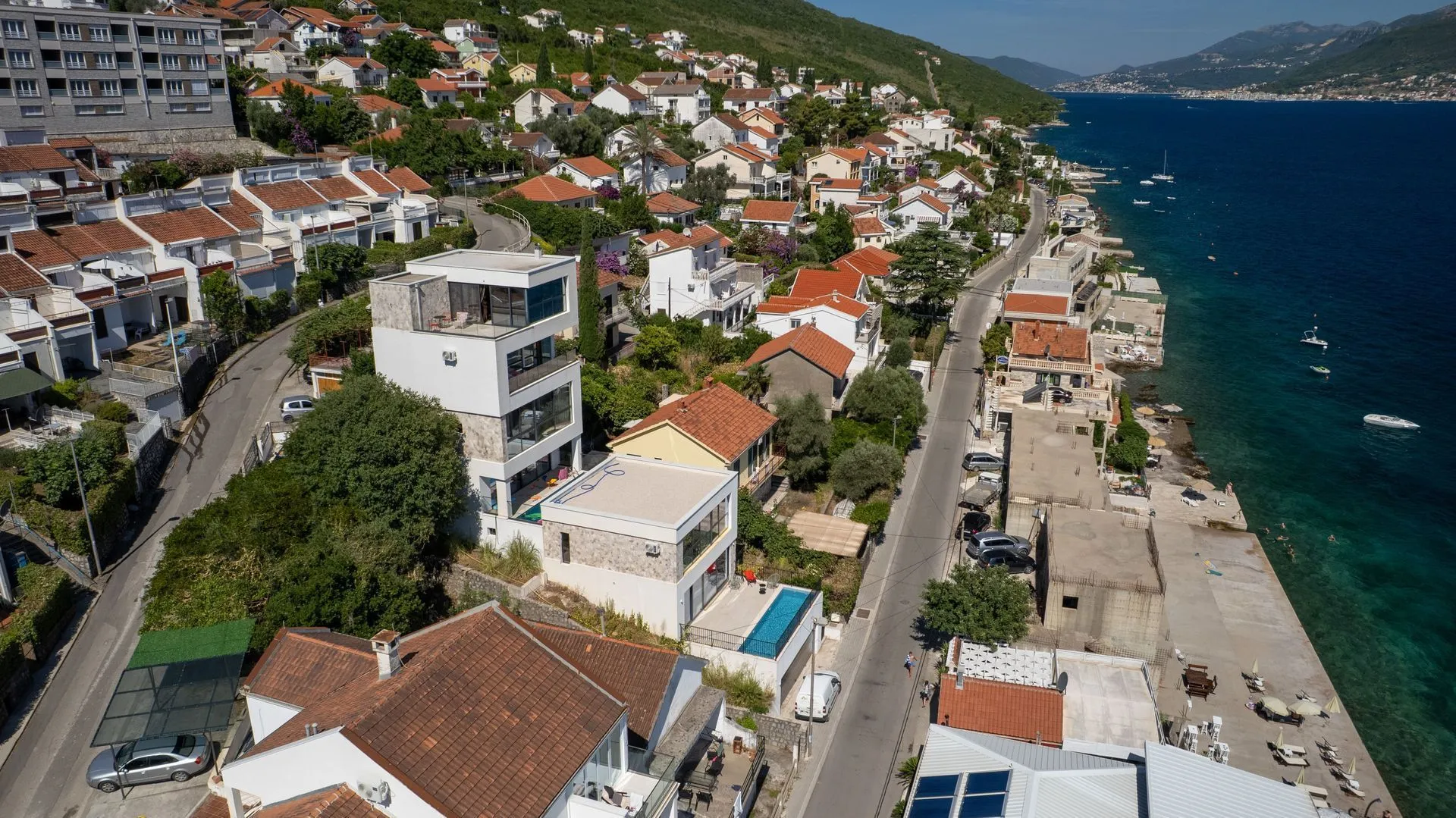 Prodaja, kuća, 200m², Krašići, Tivat