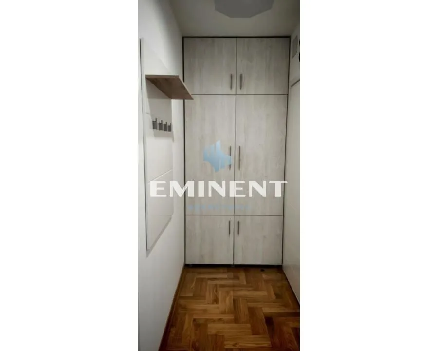 Rent, two bedroom apartment, 40m², Đeram Pijaca, Beograd