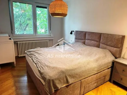 Rent, three bedroom apartment, 75m², Vračar Hram, Vračar Sve Podlokacije - image 10