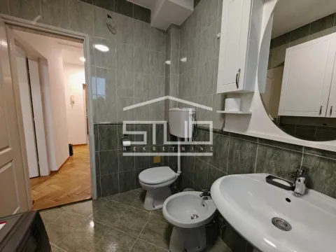 Izdavanje, trosoban stan, 82m², Čukarica, Beograd - image 13