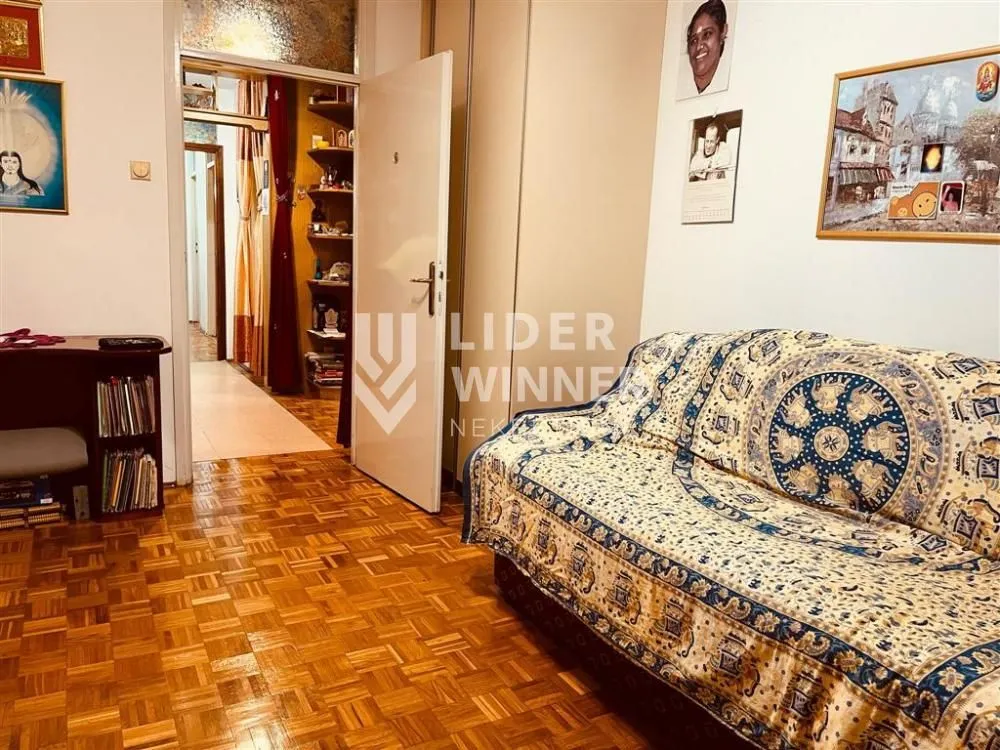 Prodaja, trosoban stan, 101m², Žarkovo, Beograd