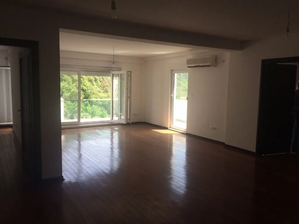 Sale, apartment, 128m², Petrovac, Budva