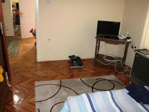 Prodaja, kuća, 300m², Durlan, Niš - image 9