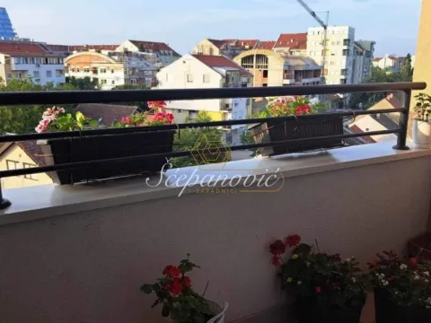 Prodaja, trosoban stan, 83m², Bulevar patrijarha Pavla, Novi Sad Sve Podlokacije - image 5