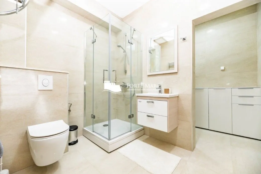 Prodaja, dvosoban stan, 119m², Topla, Herceg Novi