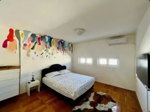 Prodaja, trosoban stan, 103m², Stari Aerodrom, Podgorica - image 9