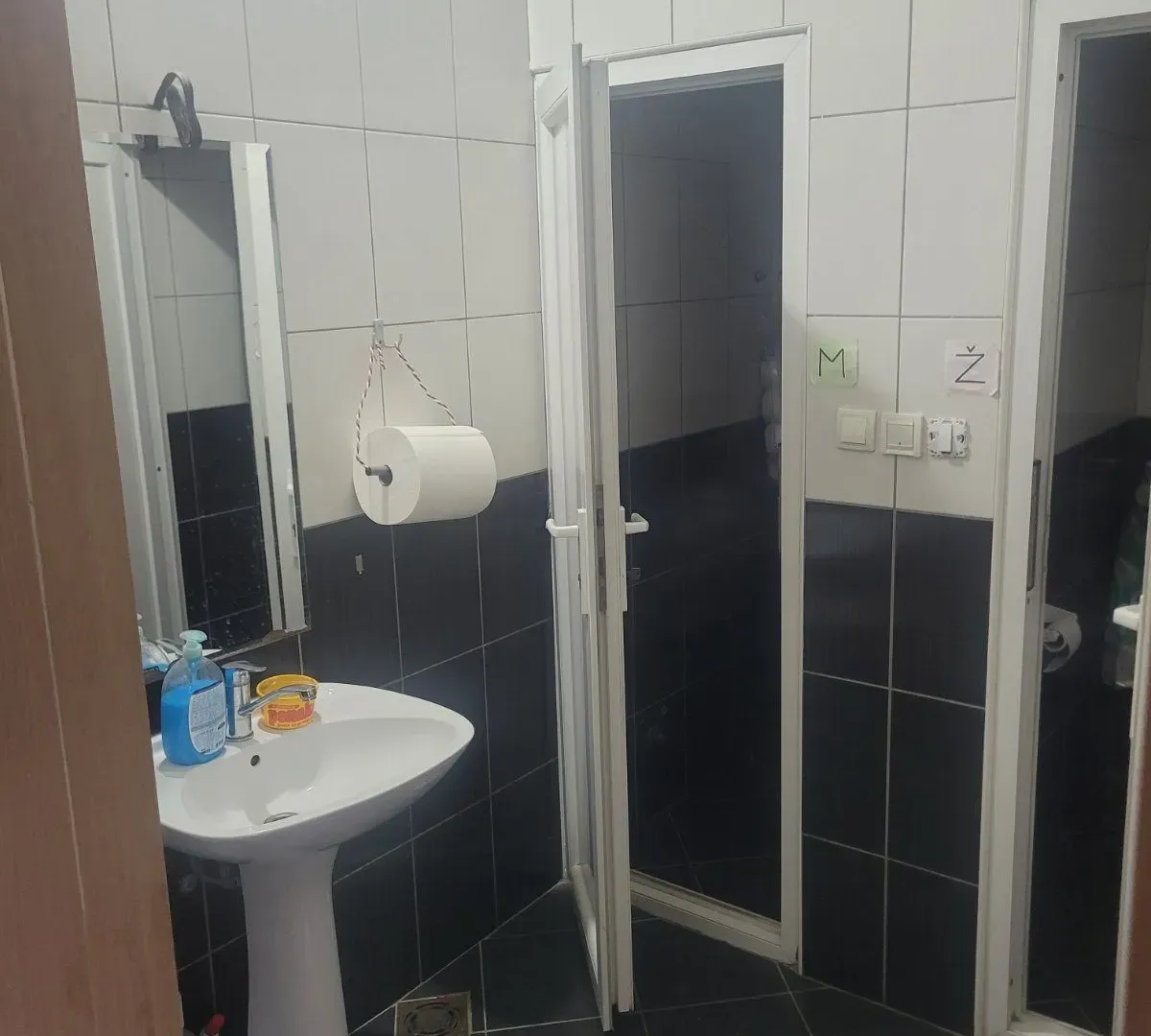 Rent, office space, 750m², Veternik, Novi Sad Sve Podlokacije