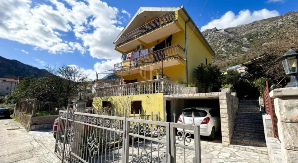 Prodaja, kuća, 200m², Morinj, Kotor