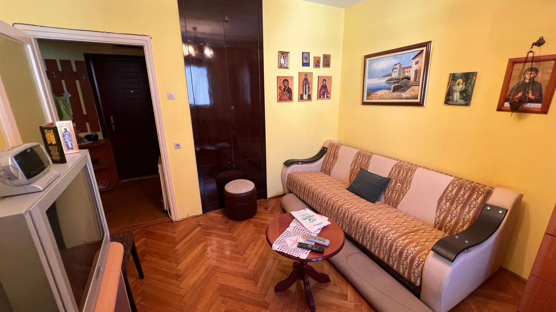 Sale, two bedroom apartment, 41m², Petrovac, Budva