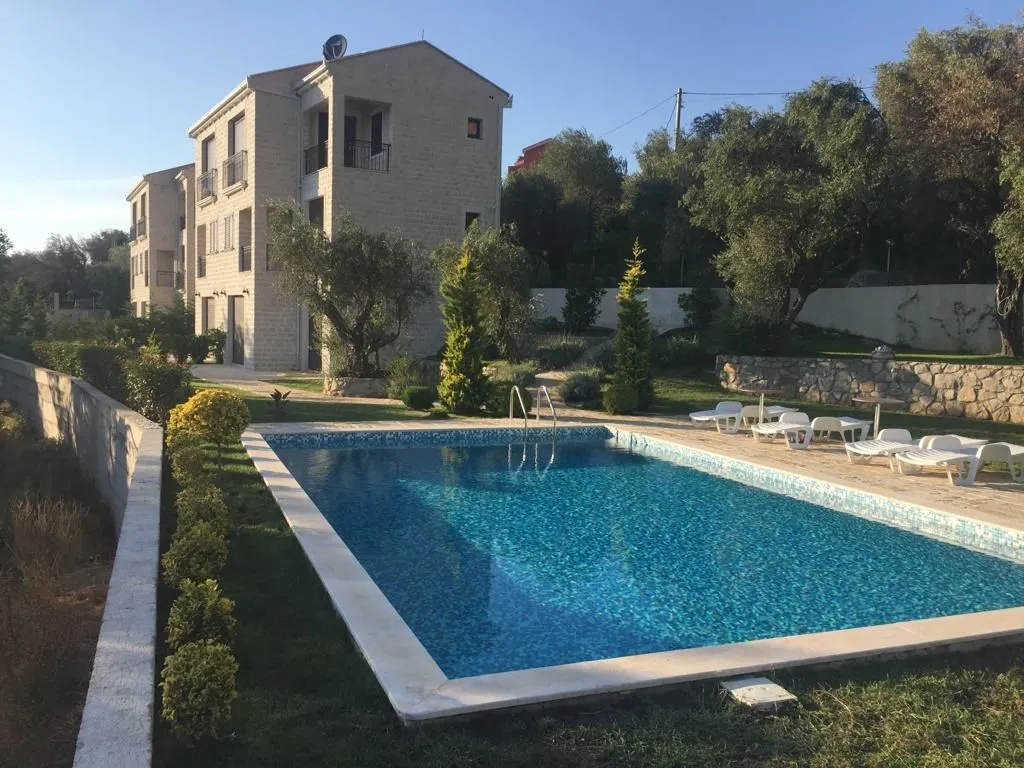 Sale, house, 160m², Reževići, Budva