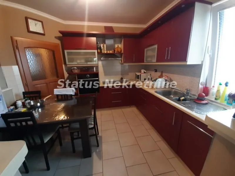 Sale, house, 582m², Tatarsko brdo, Petrovaradin