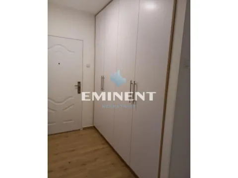 Izdavanje, trosoban stan, 67m², Novi Beograd Blok 70, Novi Beograd Sve Podlokacije - image 9