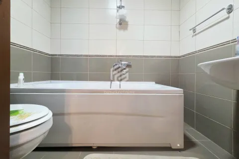Prodaja, jednosoban stan, 51m², City Kvart, Podgorica - image 13