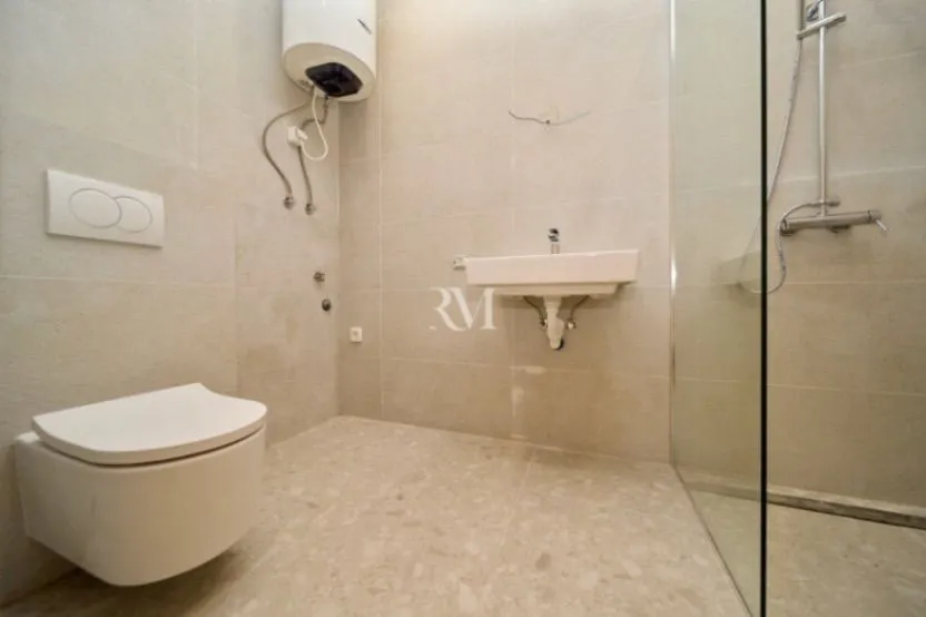 Prodaja, jednosoban stan, 111m², Mrčevac, Tivat