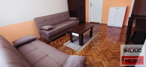 Izdavanje, garsonjera, 27m², Centar, Novi Sad - image 3
