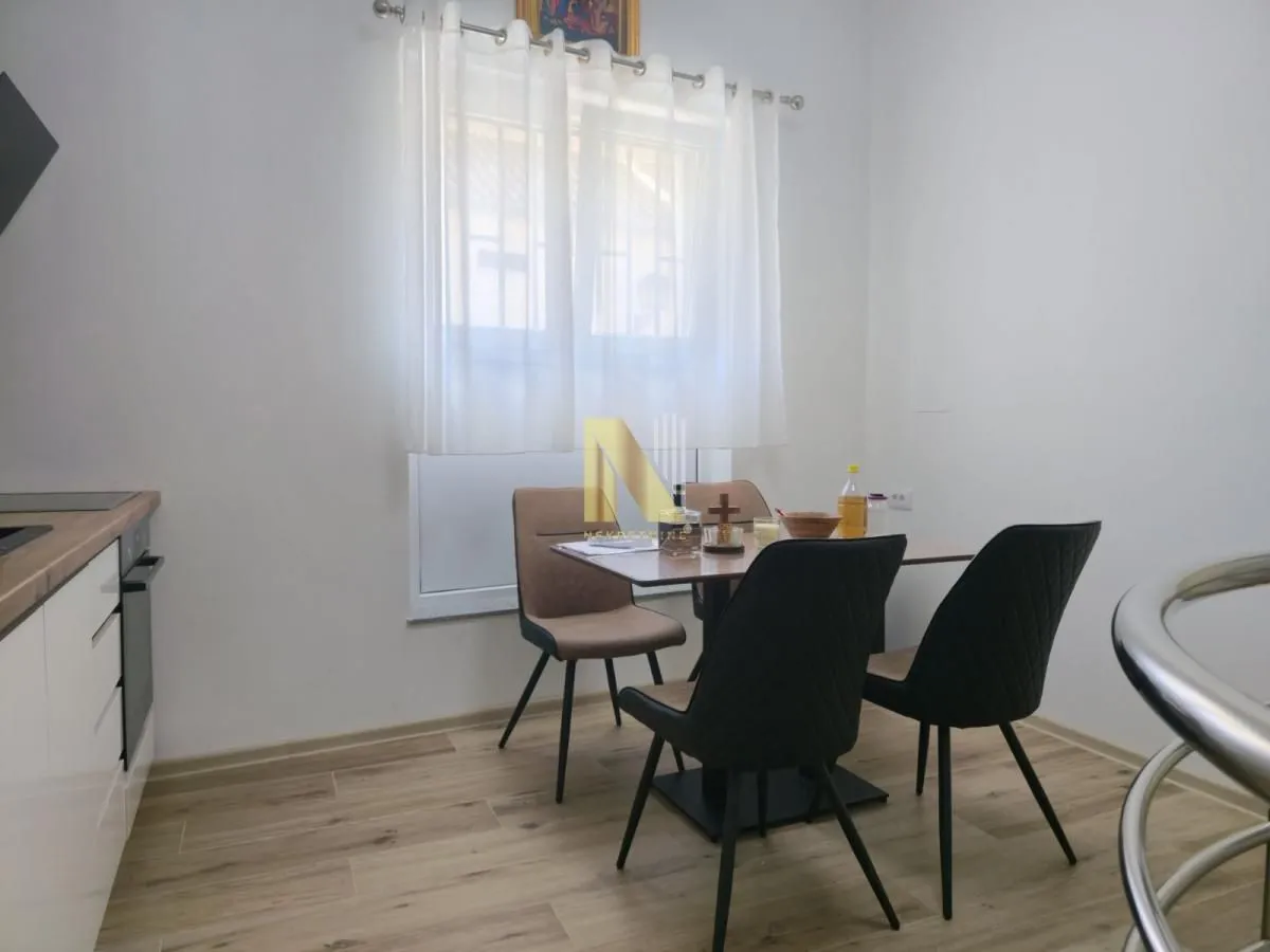 Prodaja, dvosoban stan, 44m², Podbara, Novi Sad Sve Podlokacije