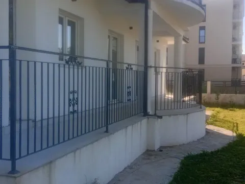 Prodaja, kuća, 360m², Podgorica, Crna Gora - image 10