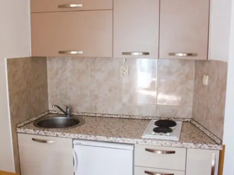 Sale, studio apartment, 26m², Sveti Stefan, Budva - image 9