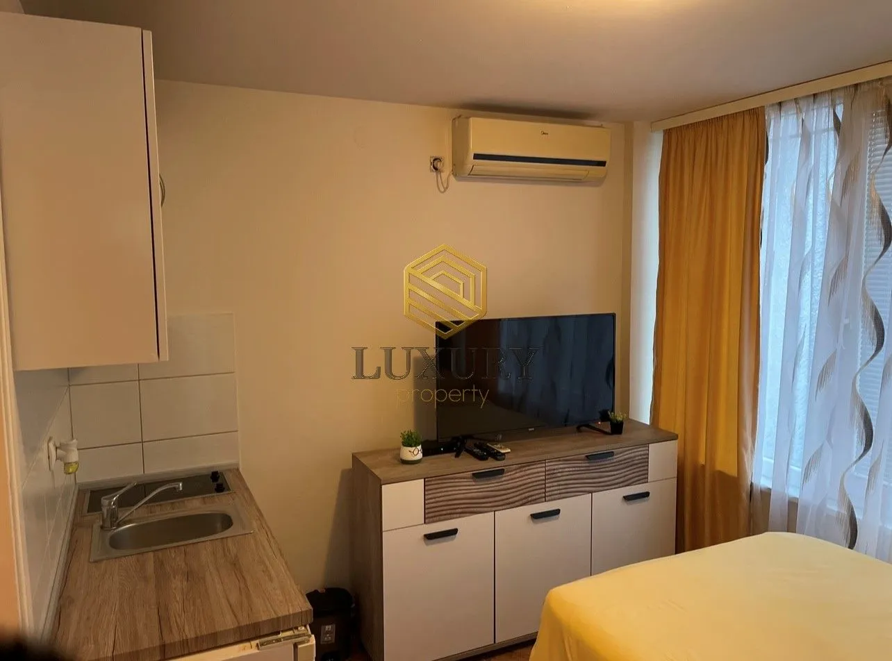 Rent, studio apartment, 200m², Zelenika, Podgorica