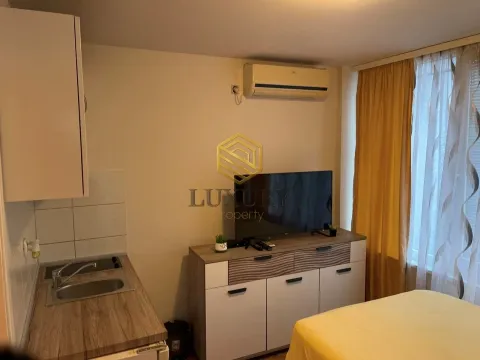 Rent, studio apartment, 200m², Zelenika, Podgorica - image 5