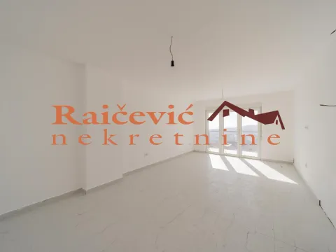 Sale, three bedroom apartment, 81m², Grocka, Beograd