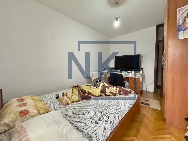Prodaja, dvosoban stan, 76m², Blok 6, Podgorica