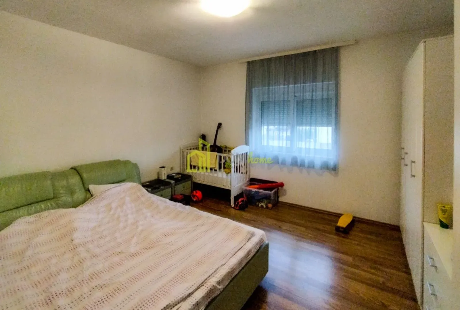 Sale, house, 220m², Masline, Podgorica