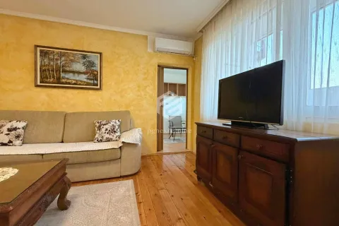 Rent, three bedroom apartment, 90m², Masline, Podgorica - image 4
