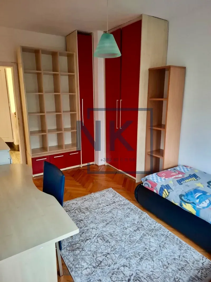 Rent, house, 300m², Stari Aerodrom, Podgorica