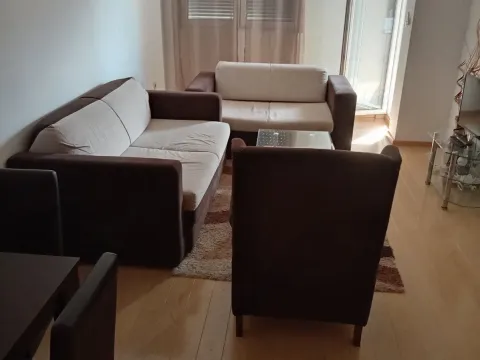 Rent, one bedroom apartment, 42m², City Kvart, Podgorica - image 3