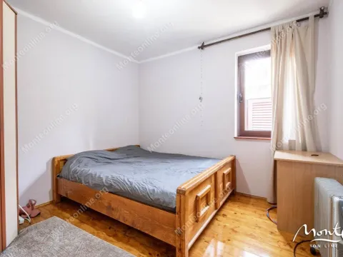 Sale, house, 153m², Tivat, Crna Gora - image 19