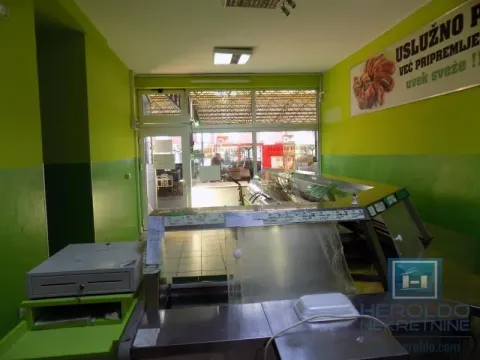 Rent, office space, 60m², Ćuprija, Srbija - image 4