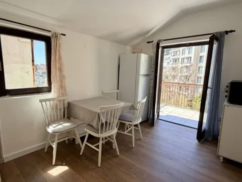 Sale, one bedroom apartment, 46m², Bečići, Budva - image 9