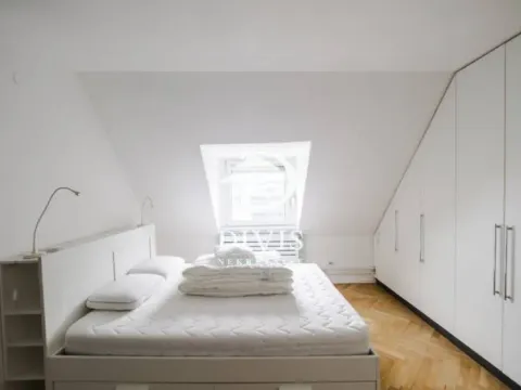 Prodaja, trosoban stan, 83m², Stari Grad, Beograd - image 13