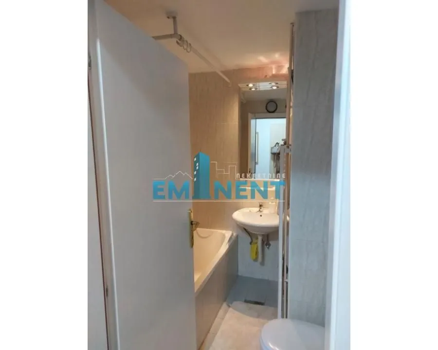 Rent, two bedroom apartment, 56m², Voždovačka Crkva, Voždovac Sve Podlokacije