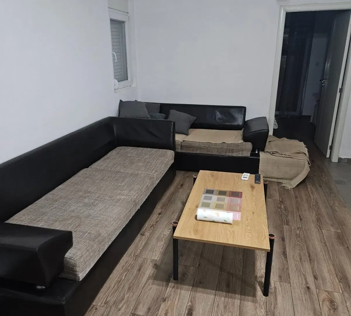 Rent, one bedroom apartment, 50m², Stari Aerodrom, Podgorica