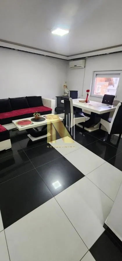 Izdavanje, trosoban stan, 80m², Petrovaradin, Novi Sad