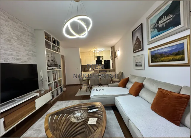 Rent, two bedroom apartment, 69m², Master Kvart, Podgorica