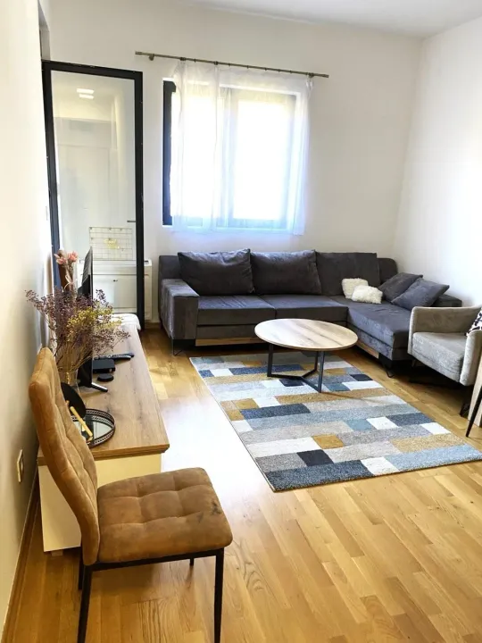 Rent, one bedroom apartment, 45m², Gorica C, Podgorica