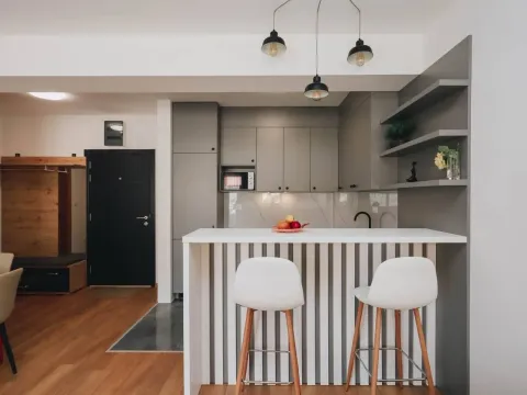 Sale, one bedroom apartment, 47m², Bijeli Do, Budva - image 1