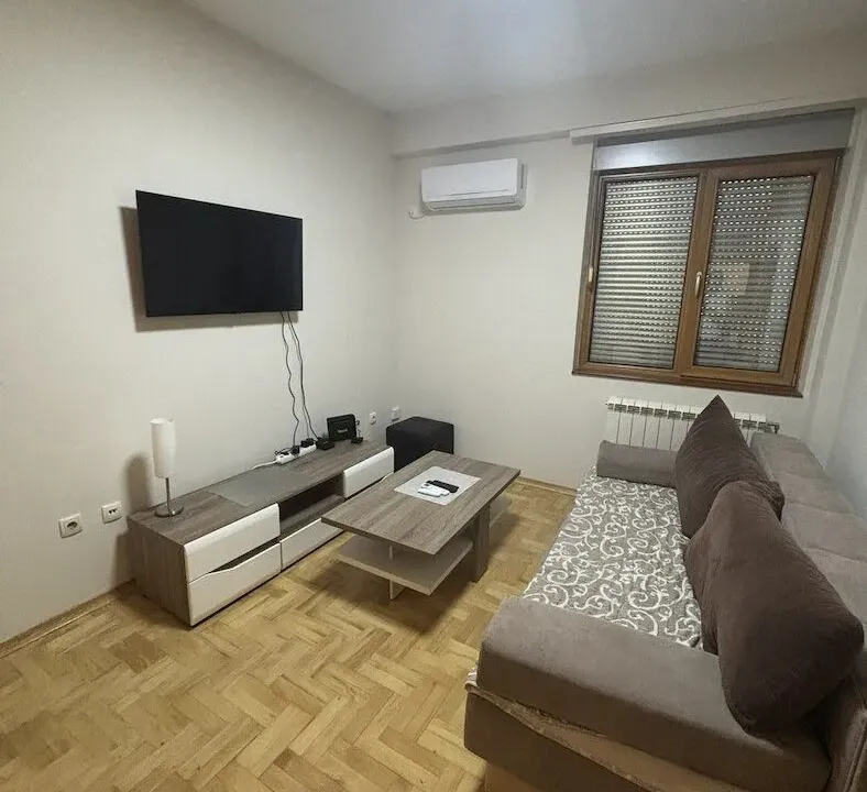Rent, one bedroom apartment, 32m², Stari grad, Novi Sad