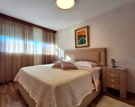 Rent, two bedroom apartment, 73m², Preko Morače, Podgorica - image 9