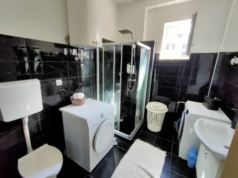 Prodaja, kuća, 171m², Petrovaradin, Novi Sad - image 11