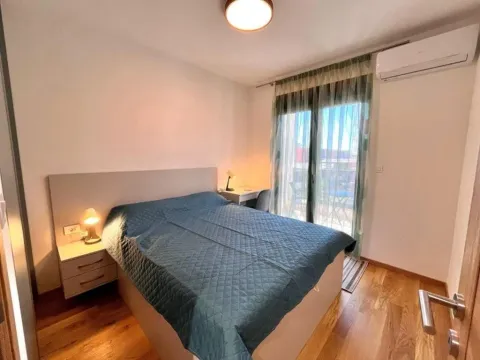Izdavanje, dvosoban stan, 53m², City Kvart, Podgorica - image 6